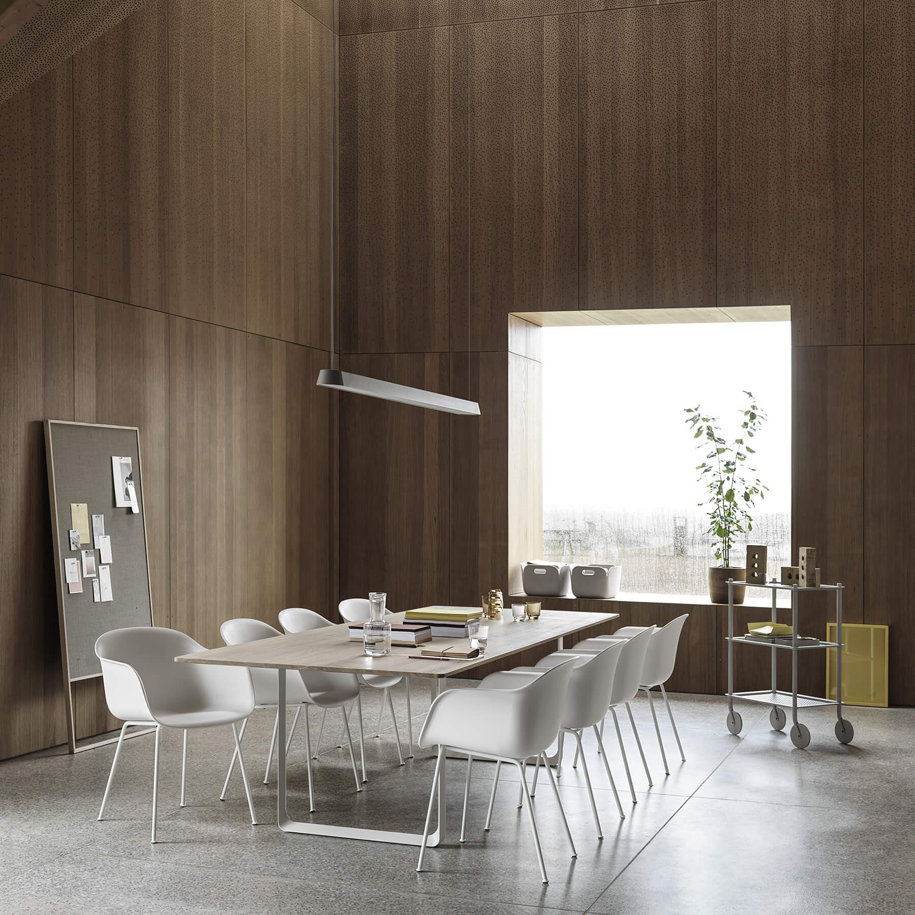 Muuto linear pendant light - Image 2