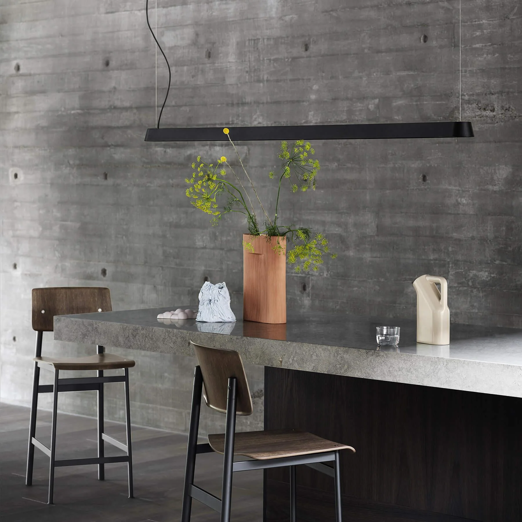 Muuto linear pendant light - Image 3