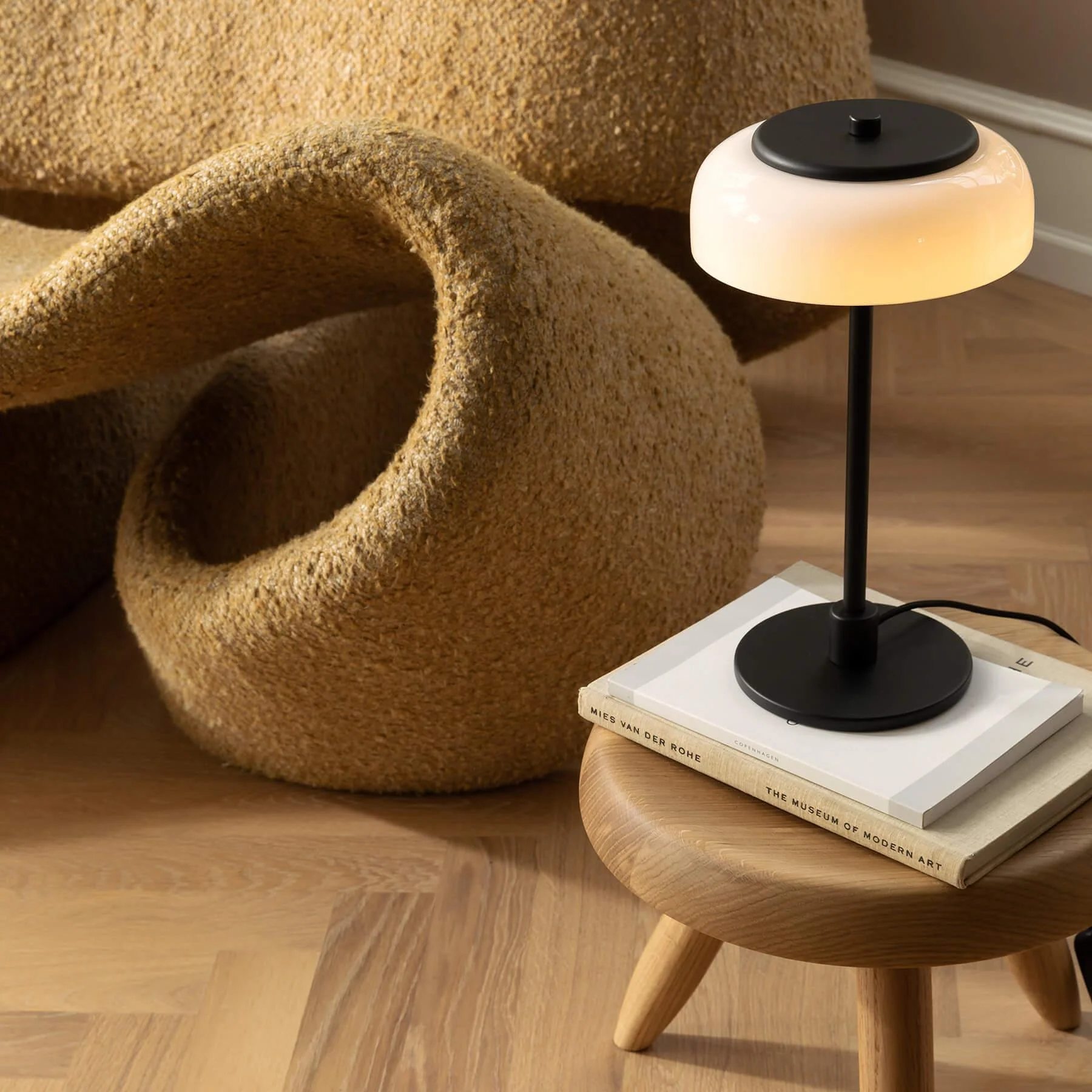 Nuura Blossi Table Lamp - Image 2