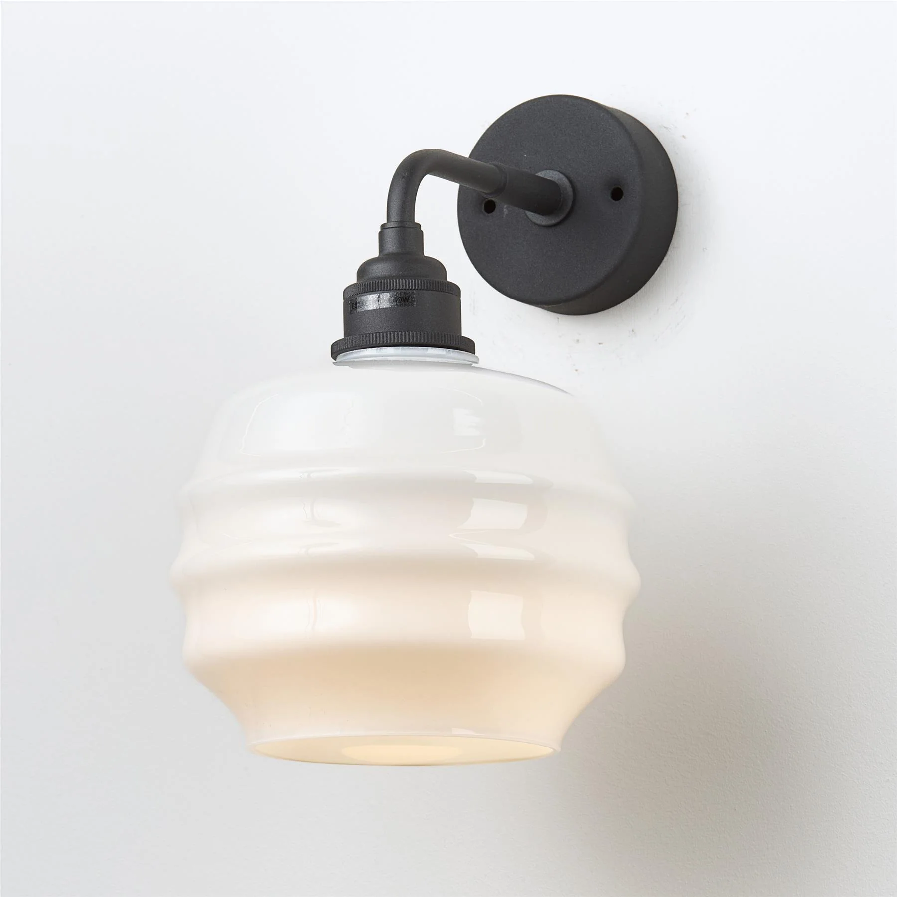 Old School Electric Deco Wall Light : Right Angled
