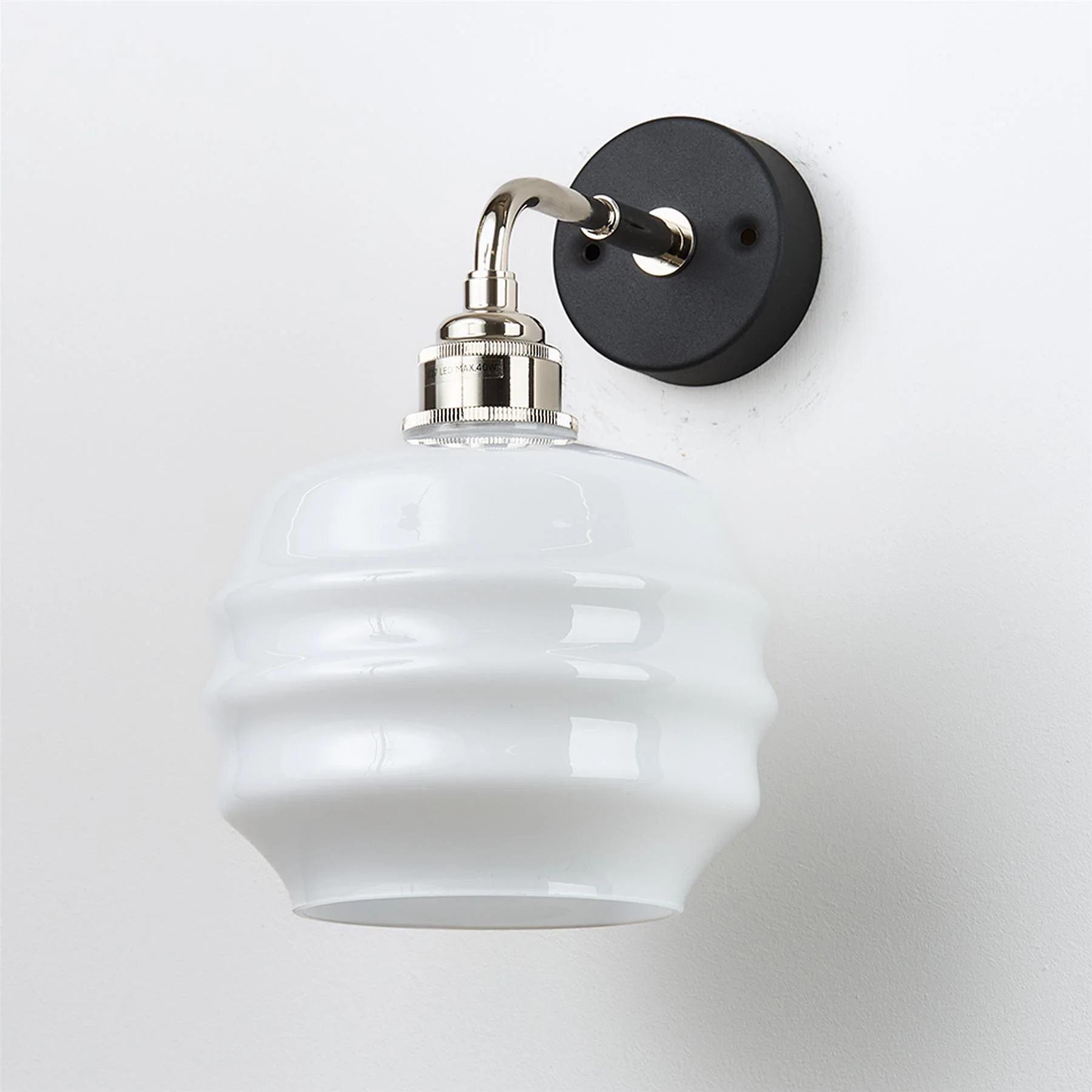Old School Electric Deco Wall Light : Right Angled - Image 3