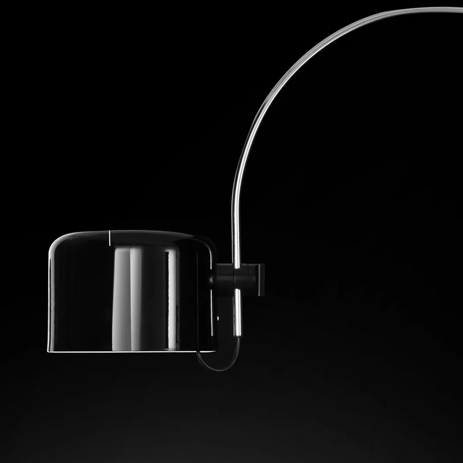 Oluce Coupe 1158 Wall Light - Image 2