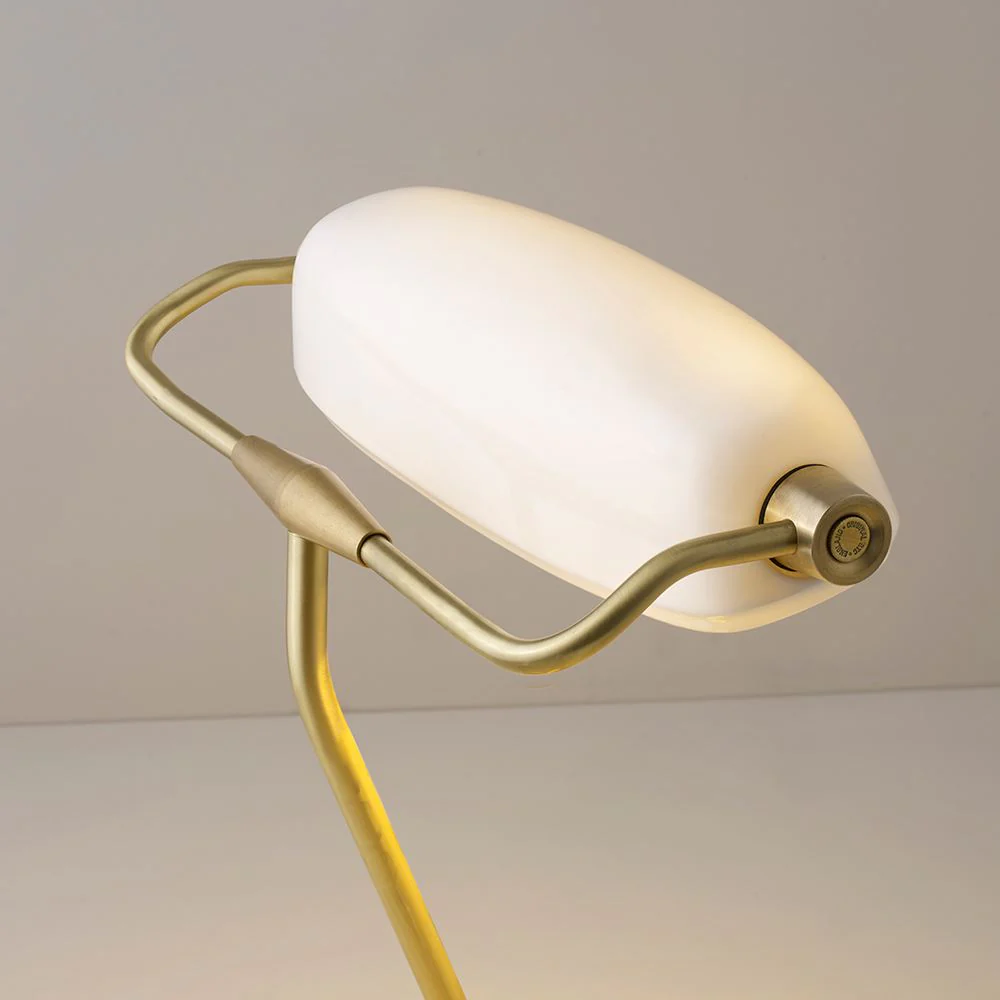 Original BTC Banker's Desk Light - Image 3