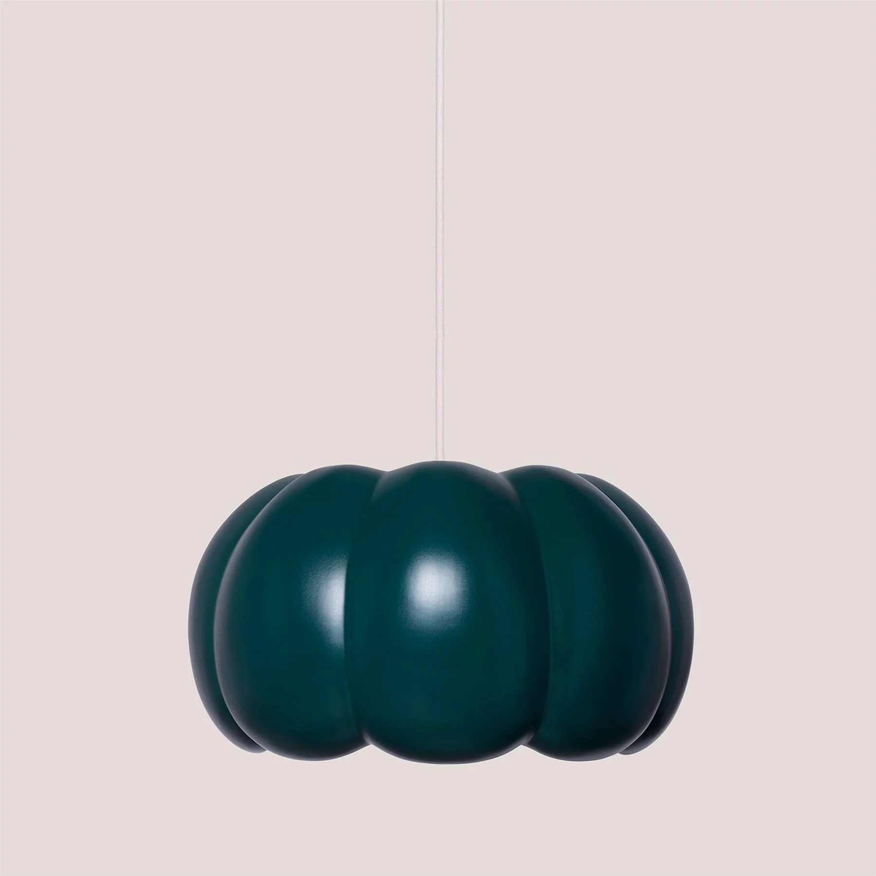 Patricia Lobo Cuuc Pendant Light - Image 10