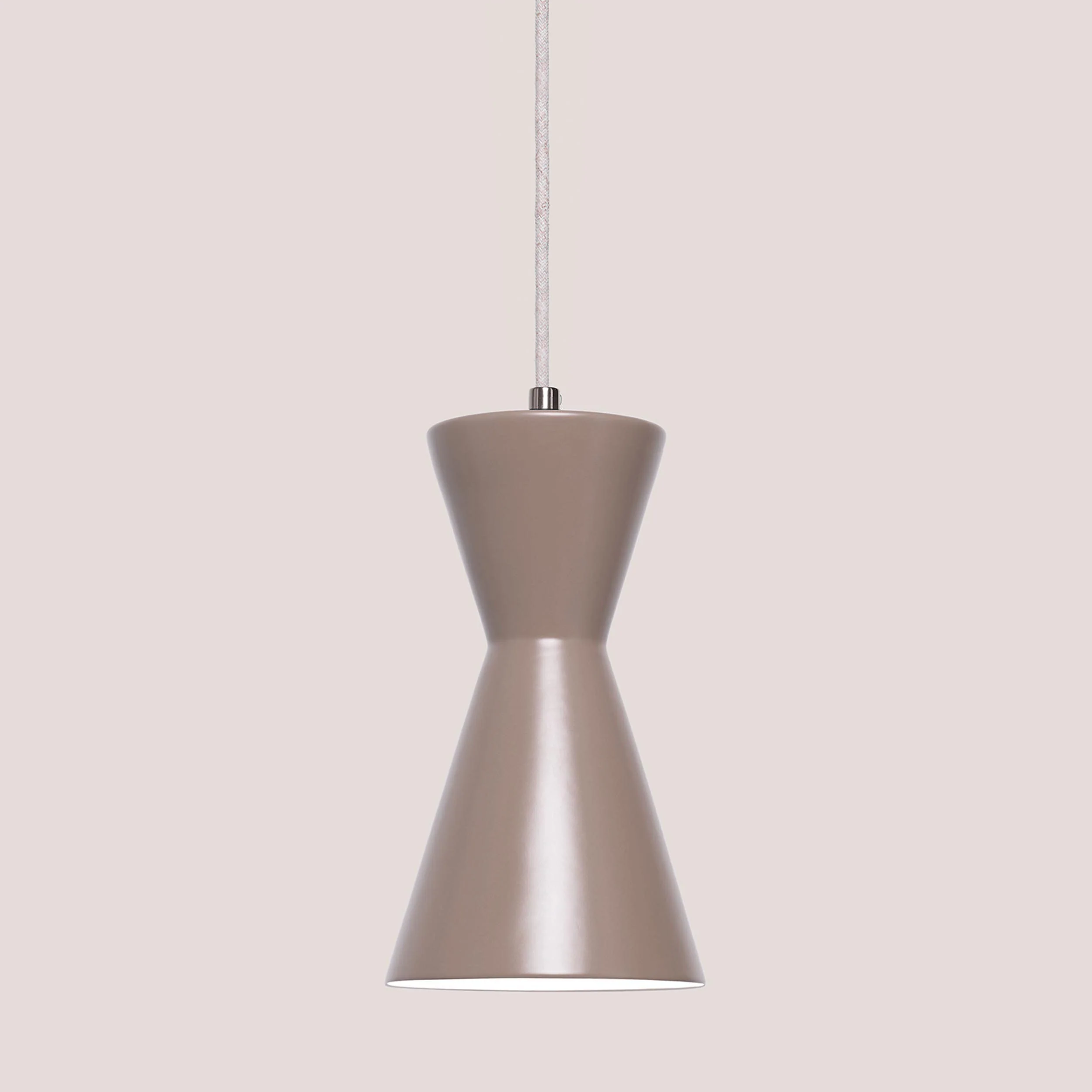 Patricia Lobo Vora Pendant Light - Image 6