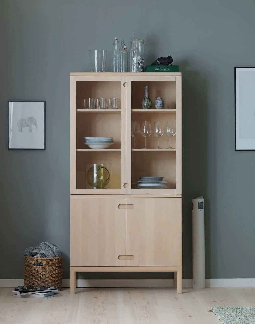 Prio vitrine cabinet - Image 2