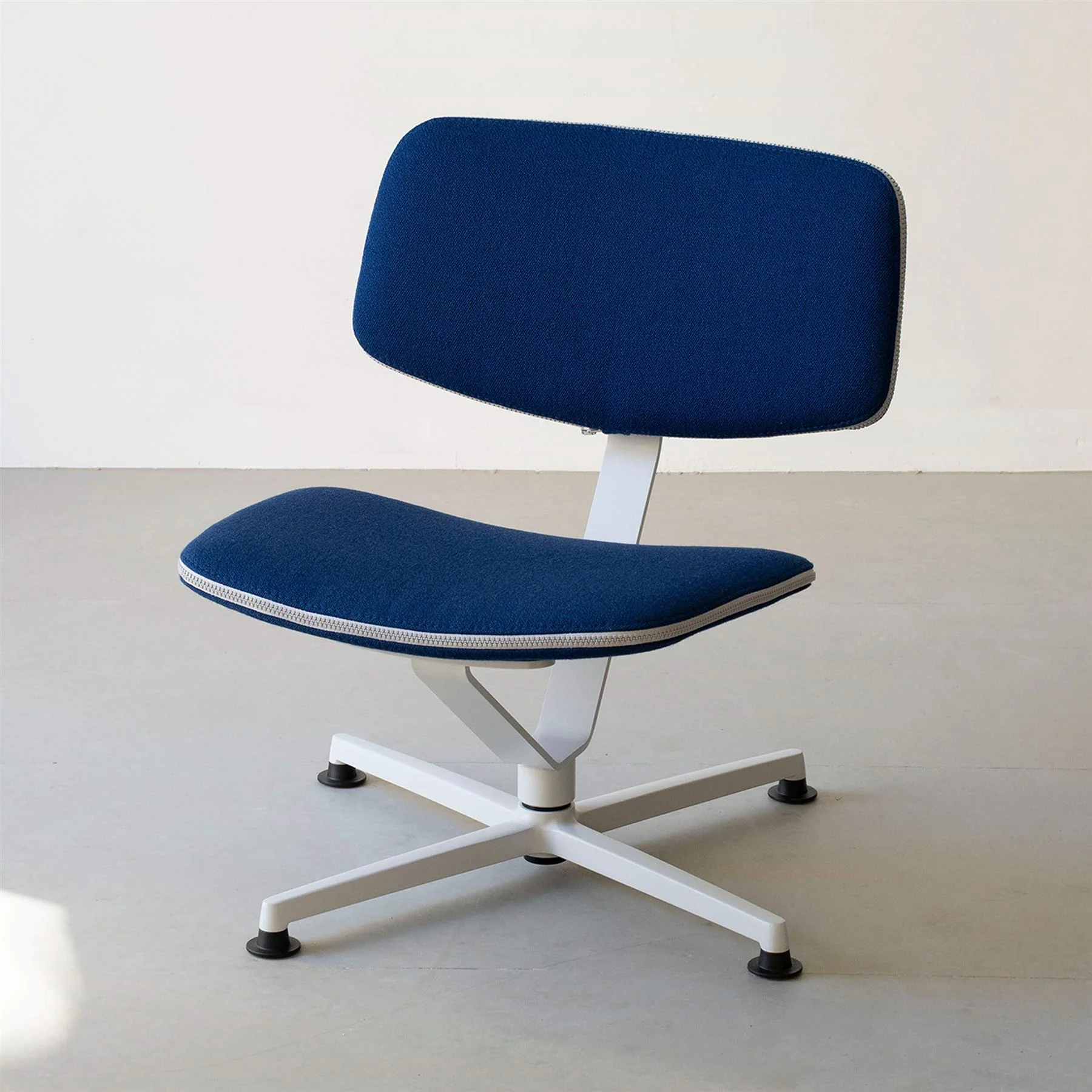 Raawii Arba Lounge Chair, Upholstered - Image 9
