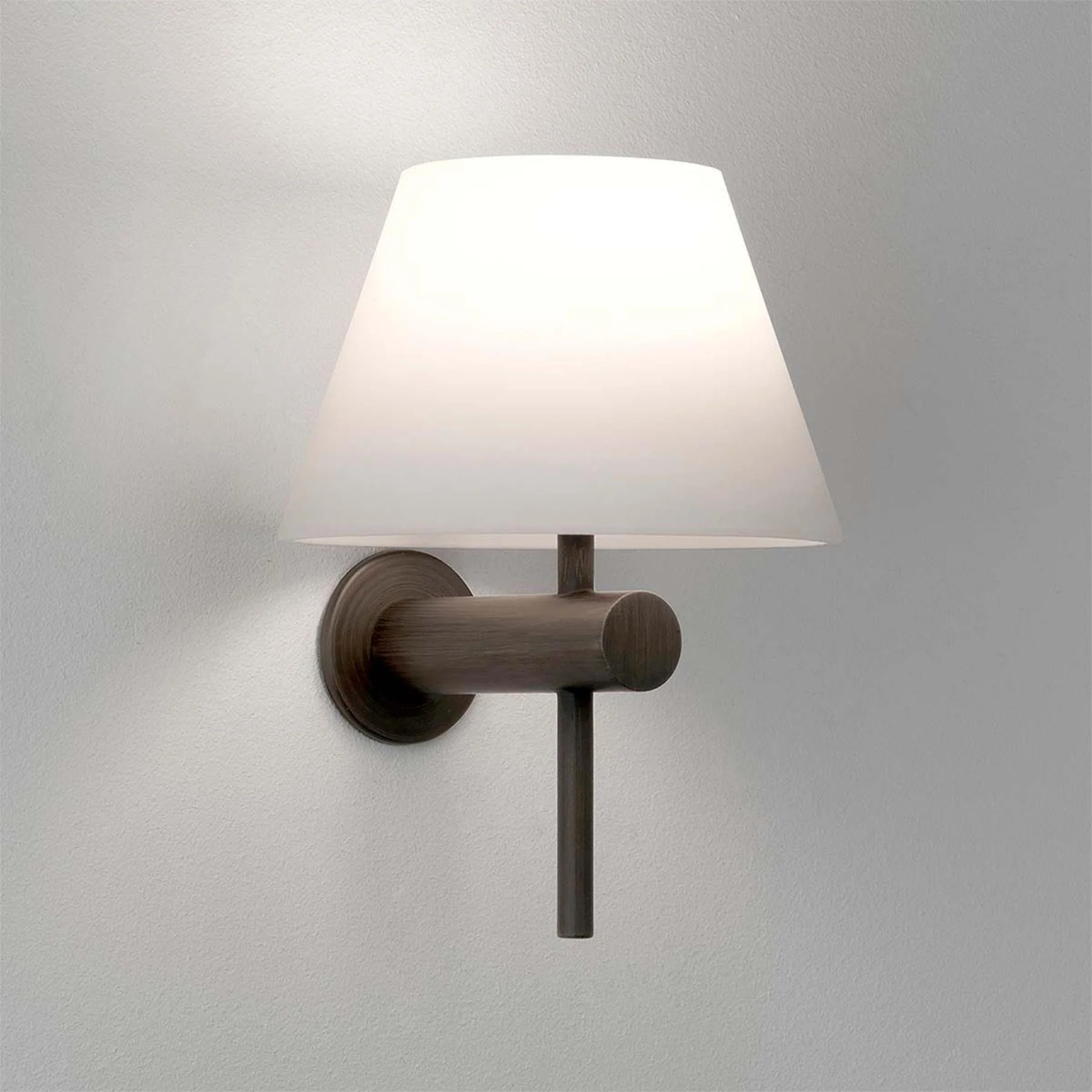 Roma bathroom light - Image 6