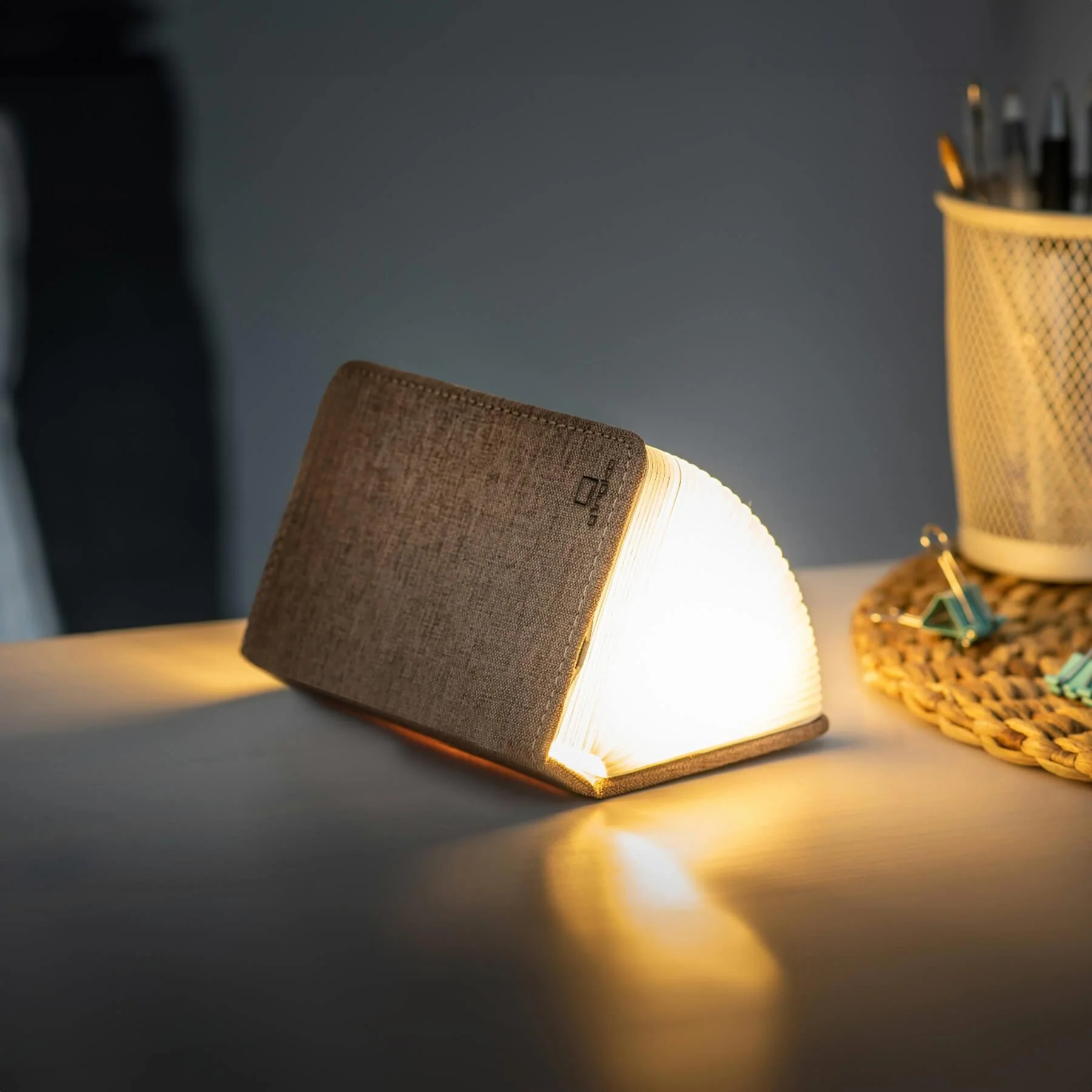Smart Book Table Lamp - Image 12