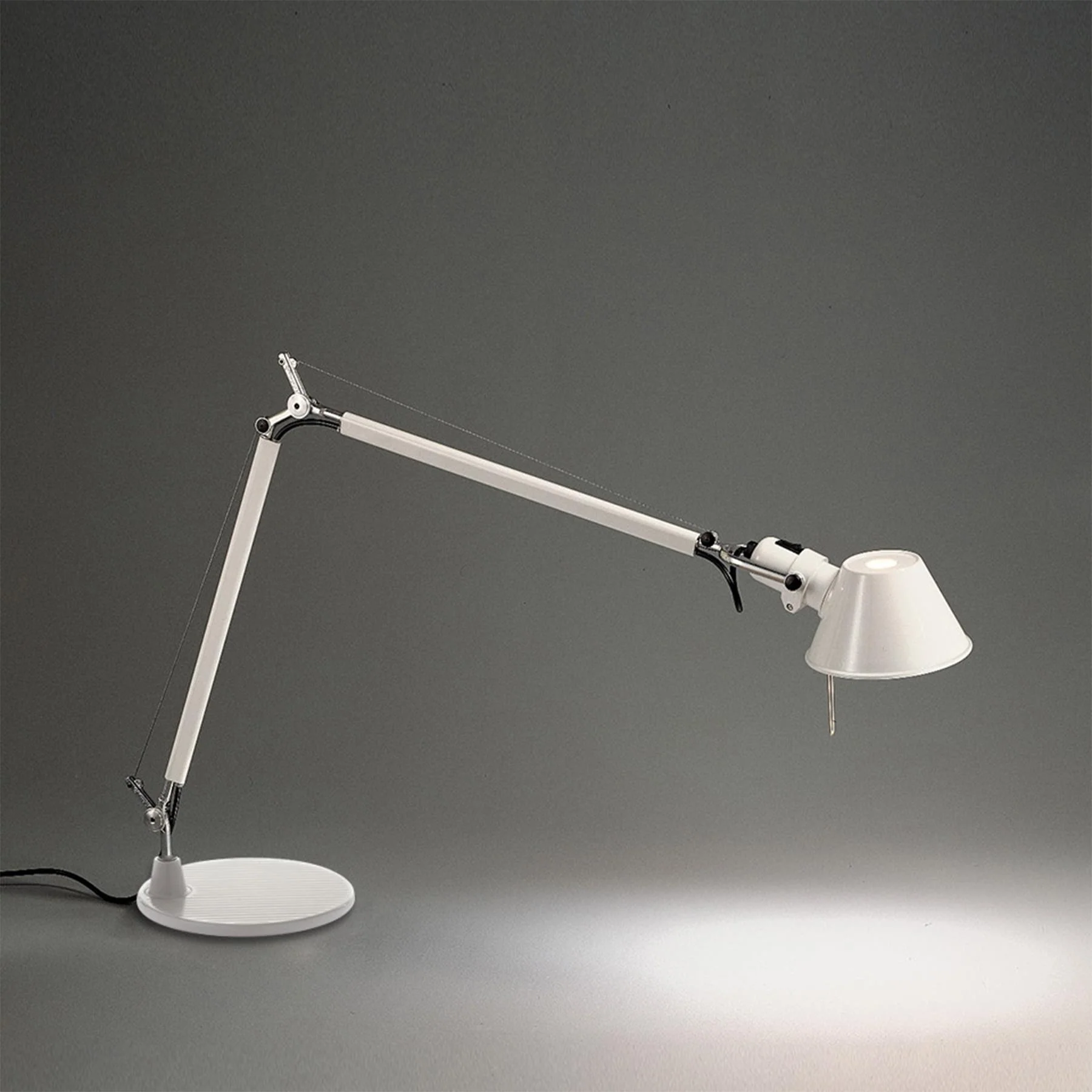 Artemide Tolomeo Desk Lamp - Image 5