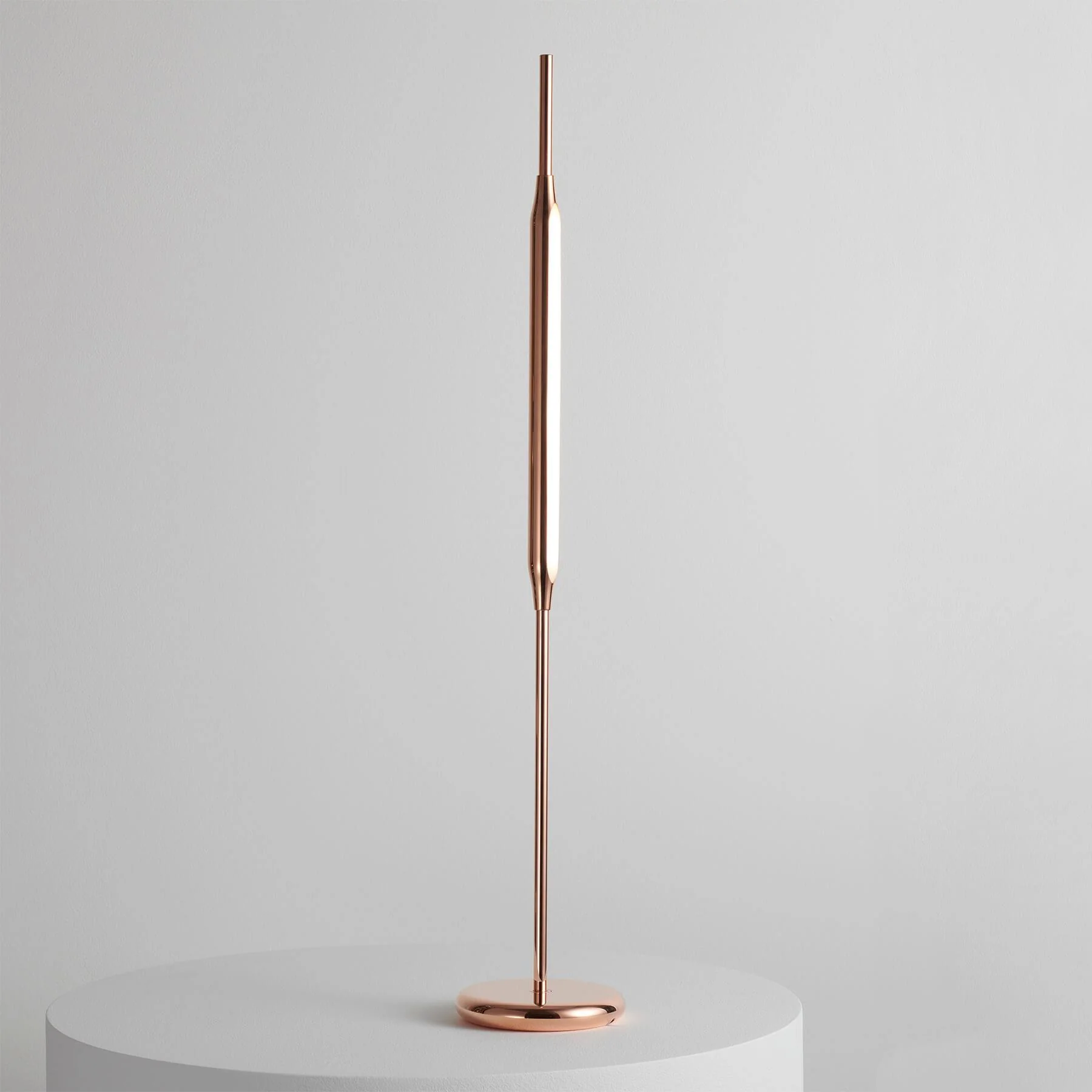 Tom Kirk Lighting Small Reed Table Lamp - Image 3