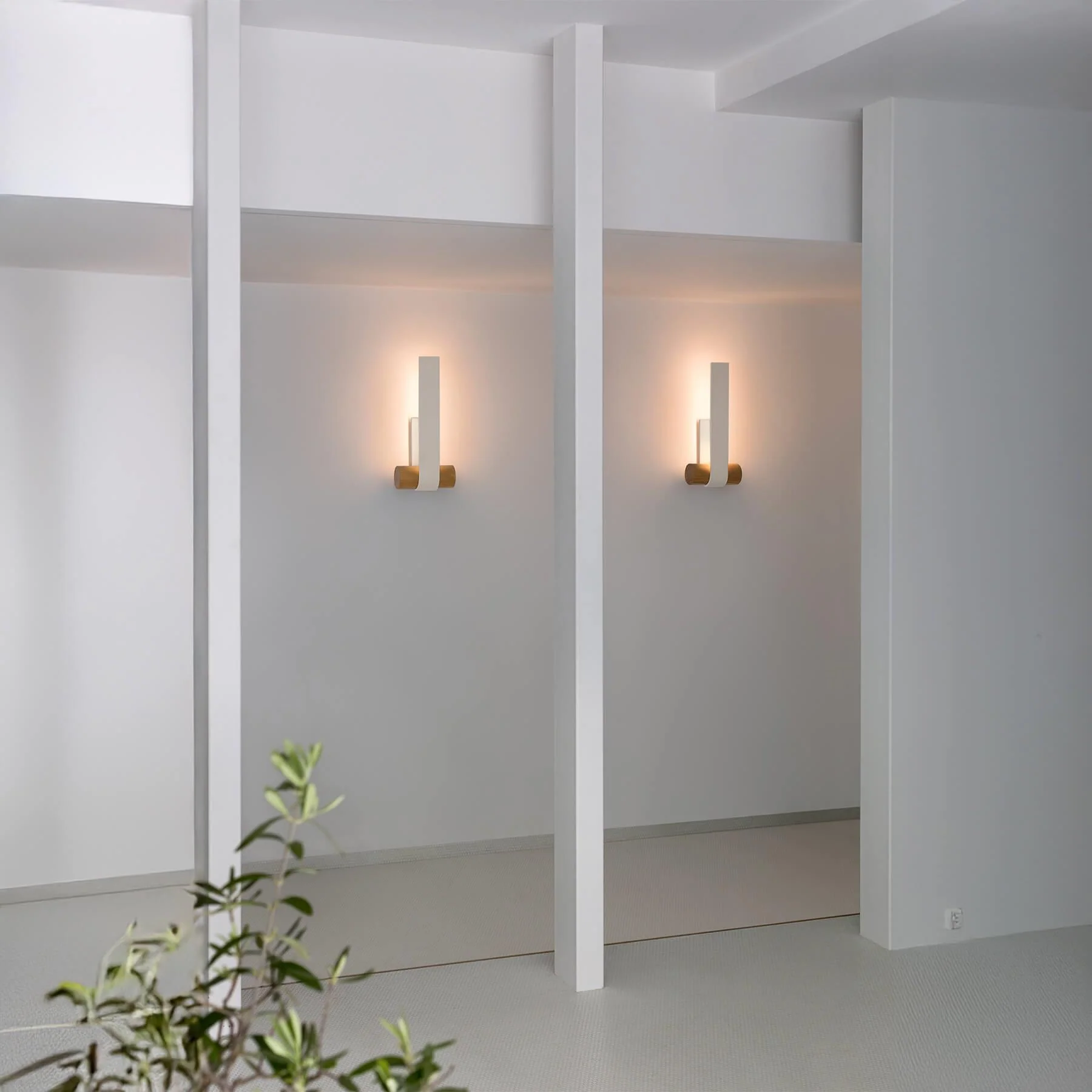 TOOY Nastro 563.42 Outdoor Wall Light - Image 3
