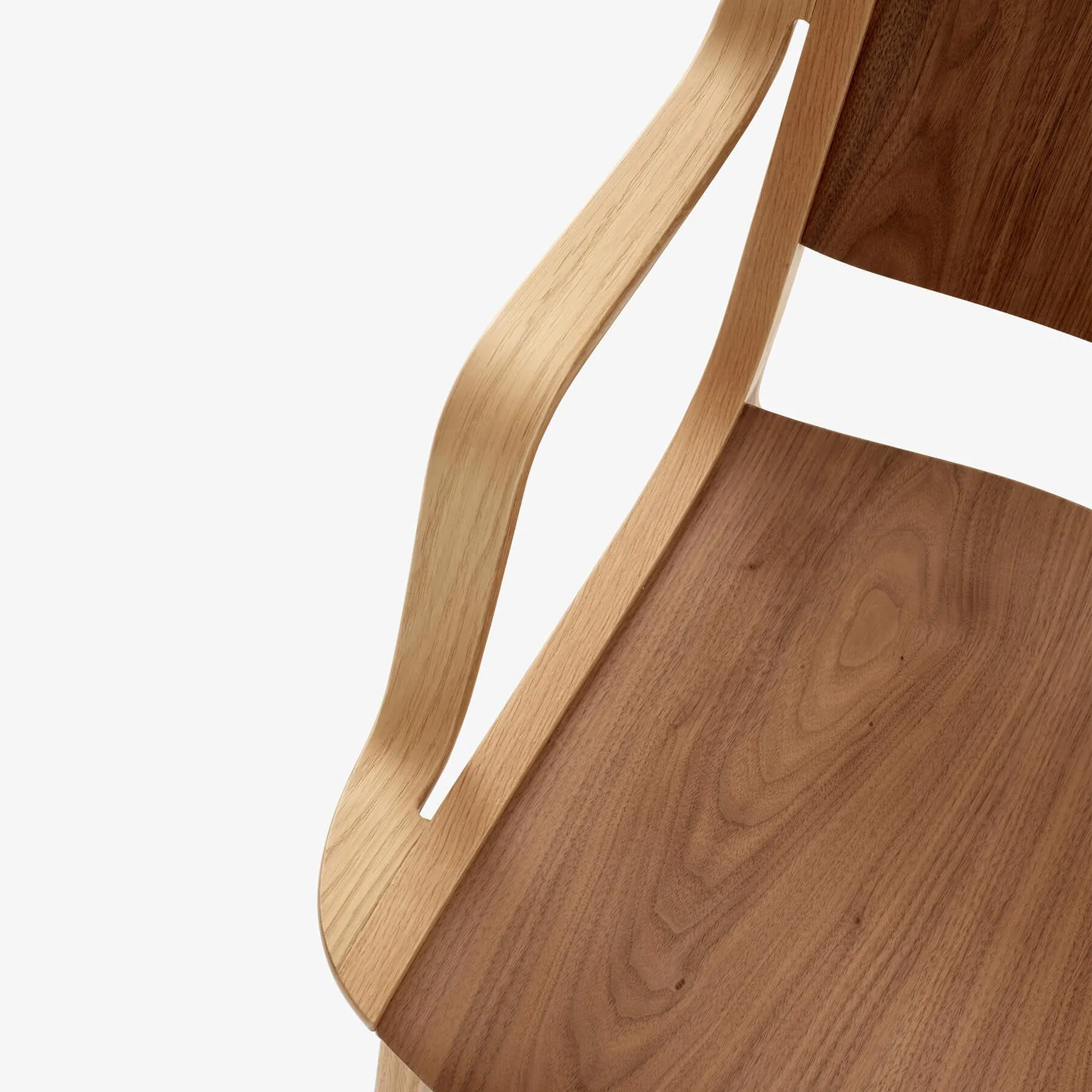 &Tradition HM11 AX Lounge Chair - Image 3