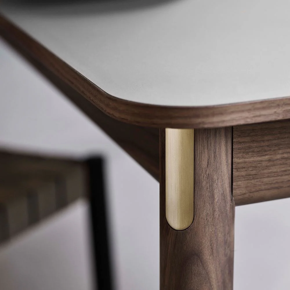 &Tradition HW1 & HW2 Patch Extendable Dining Table - Image 3