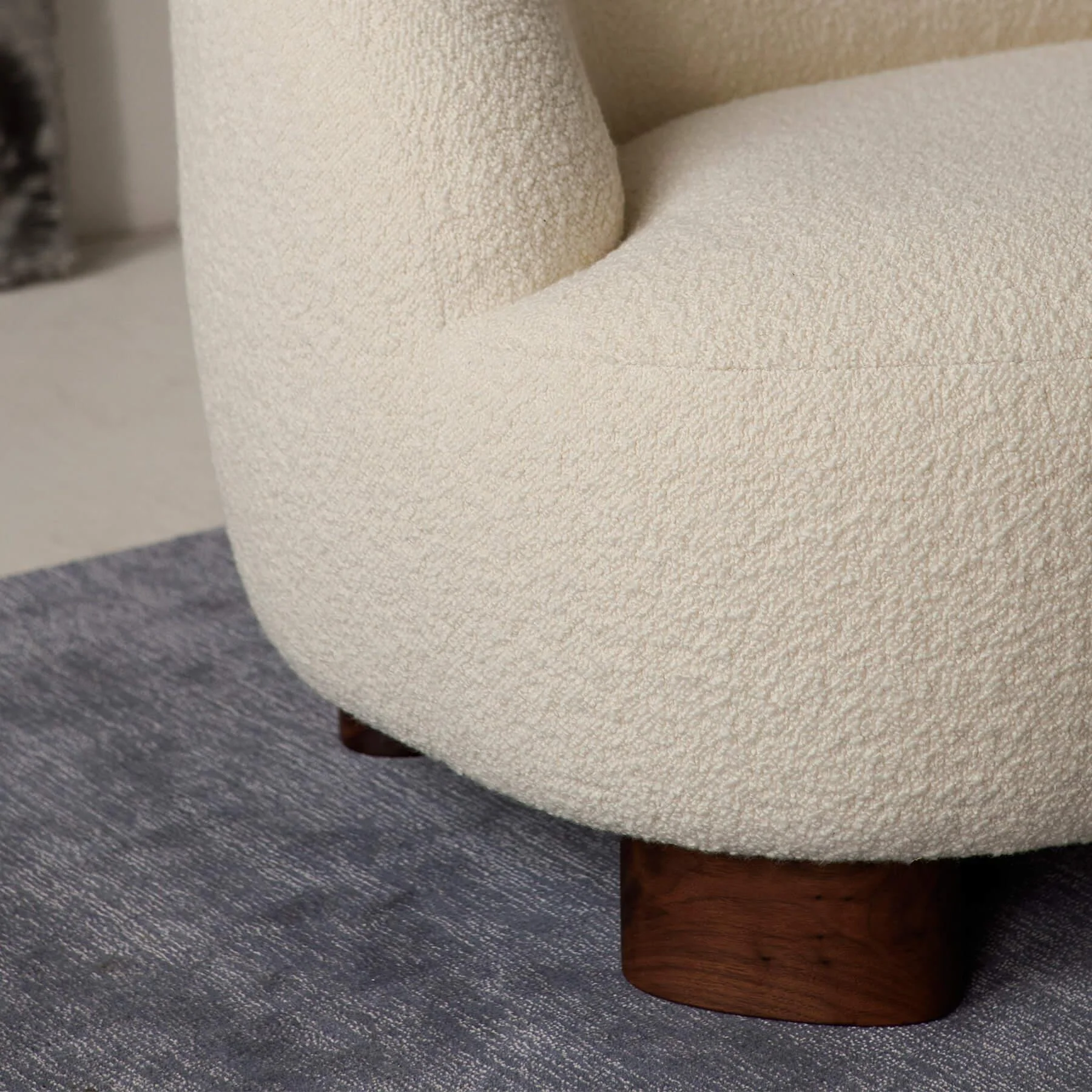&Tradition LC3 Margas Sofa - Image 3
