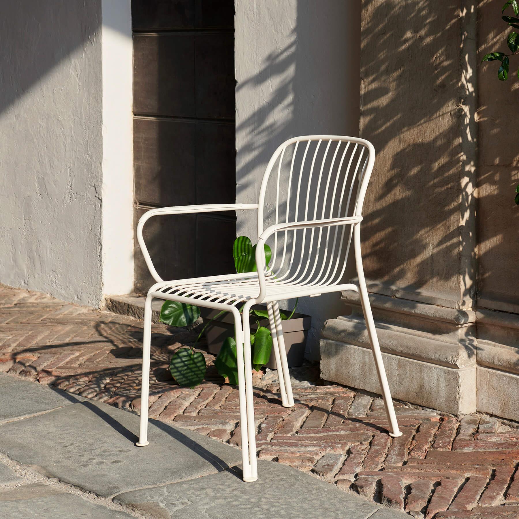 &Tradition Thorvald SC94 & SC95 Garden Chair - Image 4
