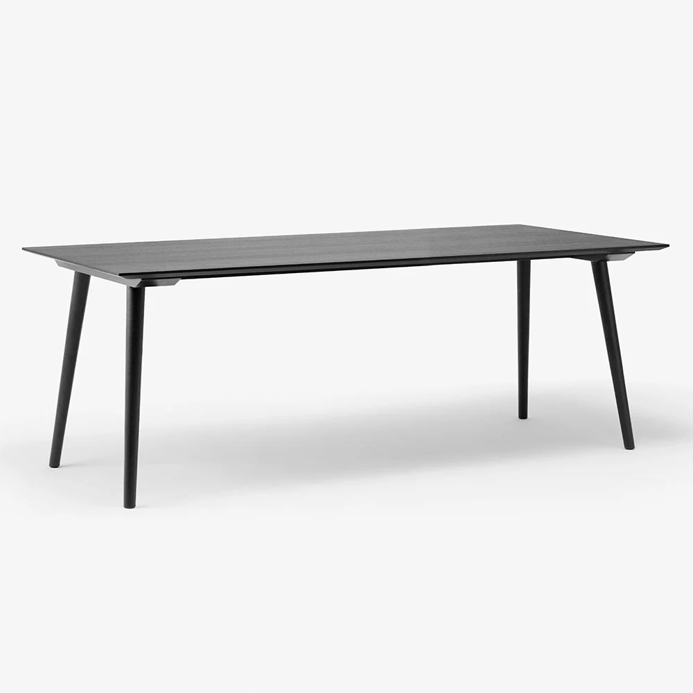 &Tradition SK5 In Between Dining Table - Rectangular - Image 4