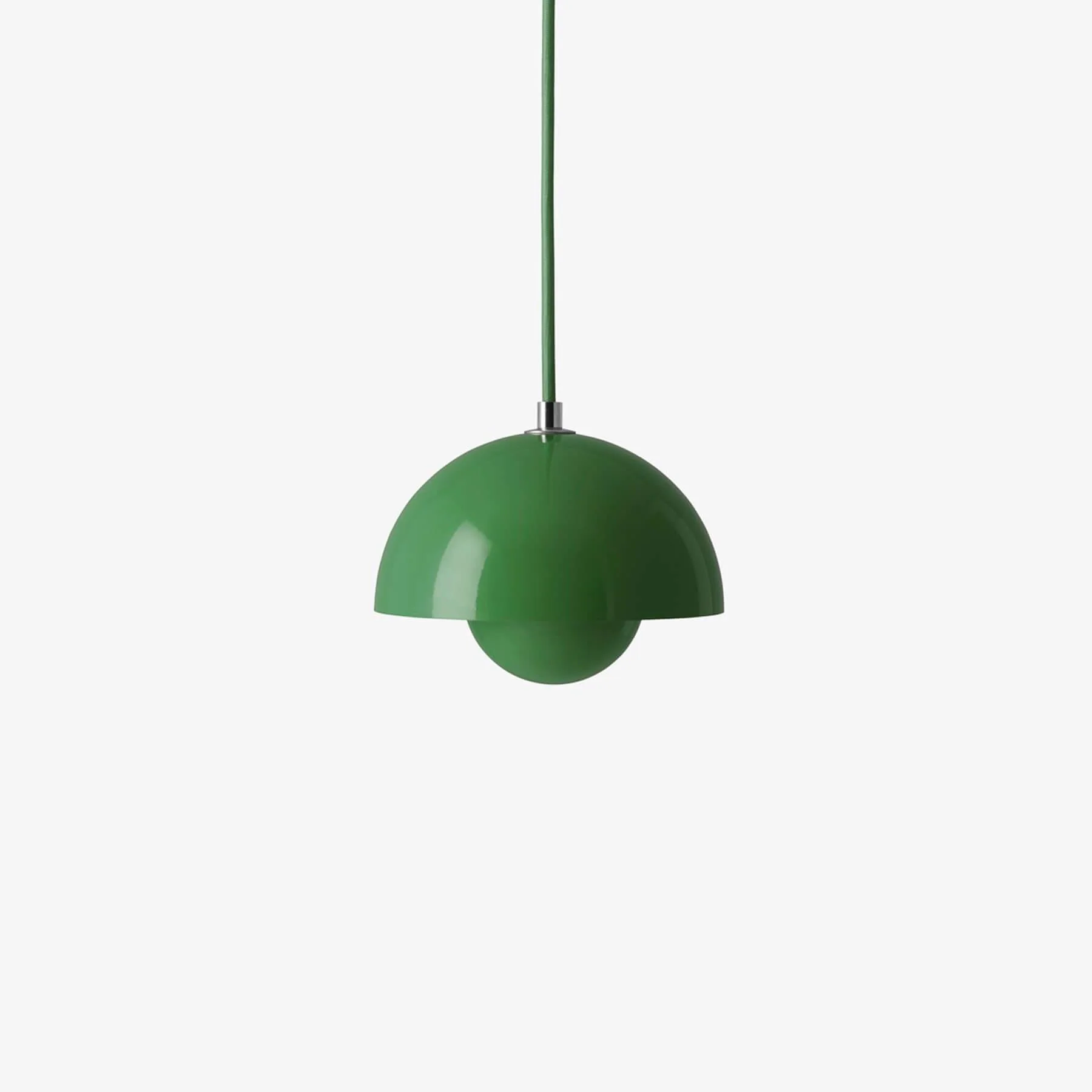 &Tradition VP10 Flowerpot Pendant Light - Image 17