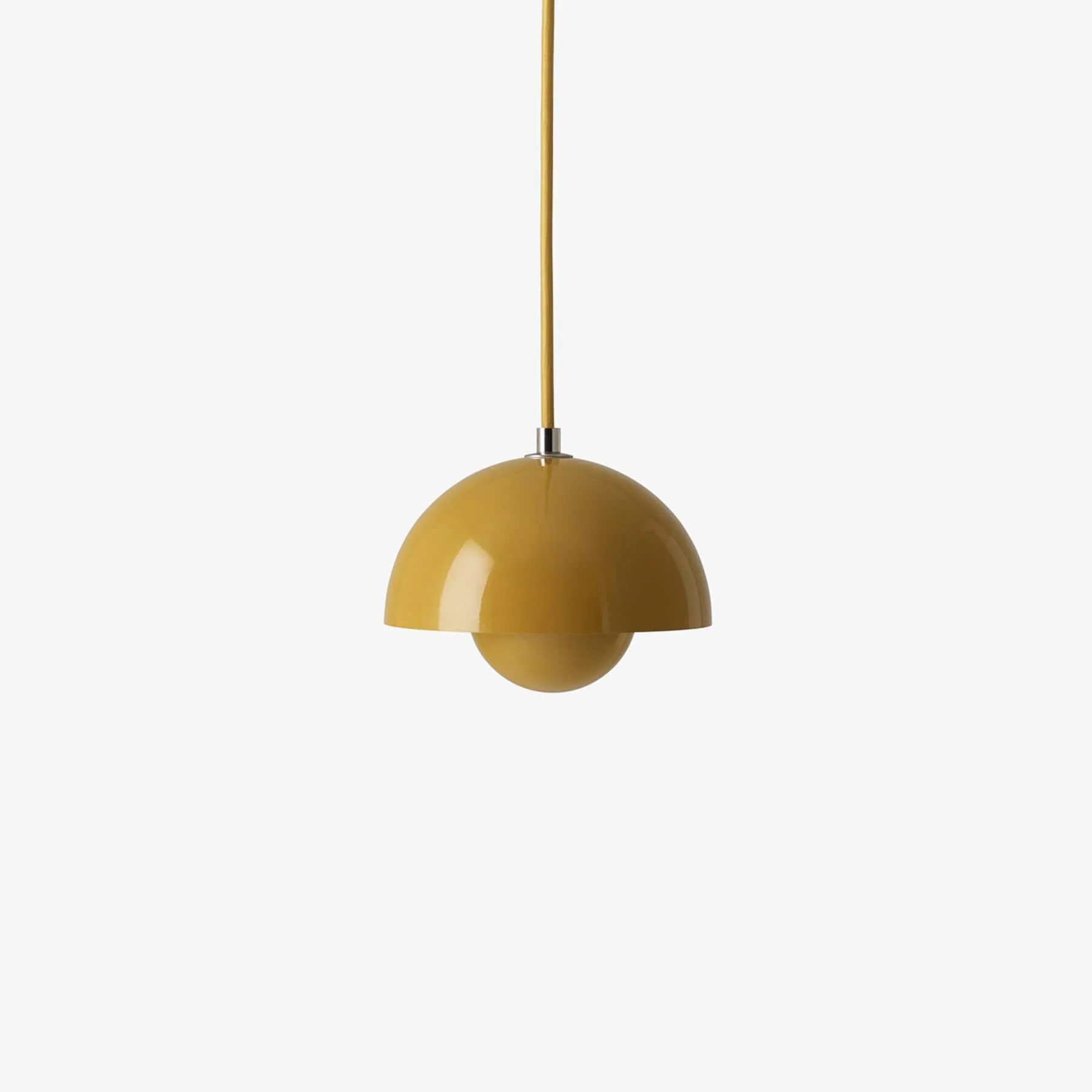 &Tradition VP10 Flowerpot Pendant Light - Image 18