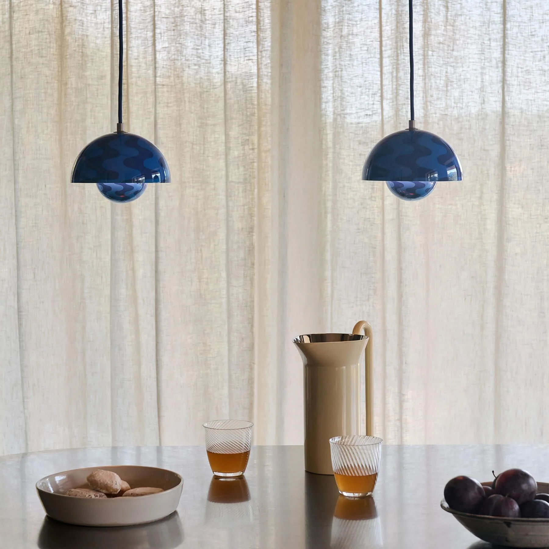 &Tradition VP10 Flowerpot Pendant Light - Image 6