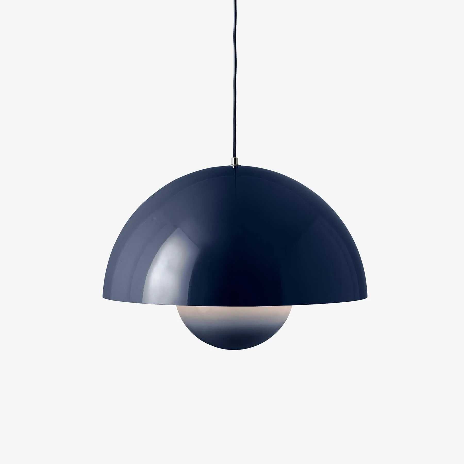 &Tradition VP2 Flowerpot Pendant Light - Image 3