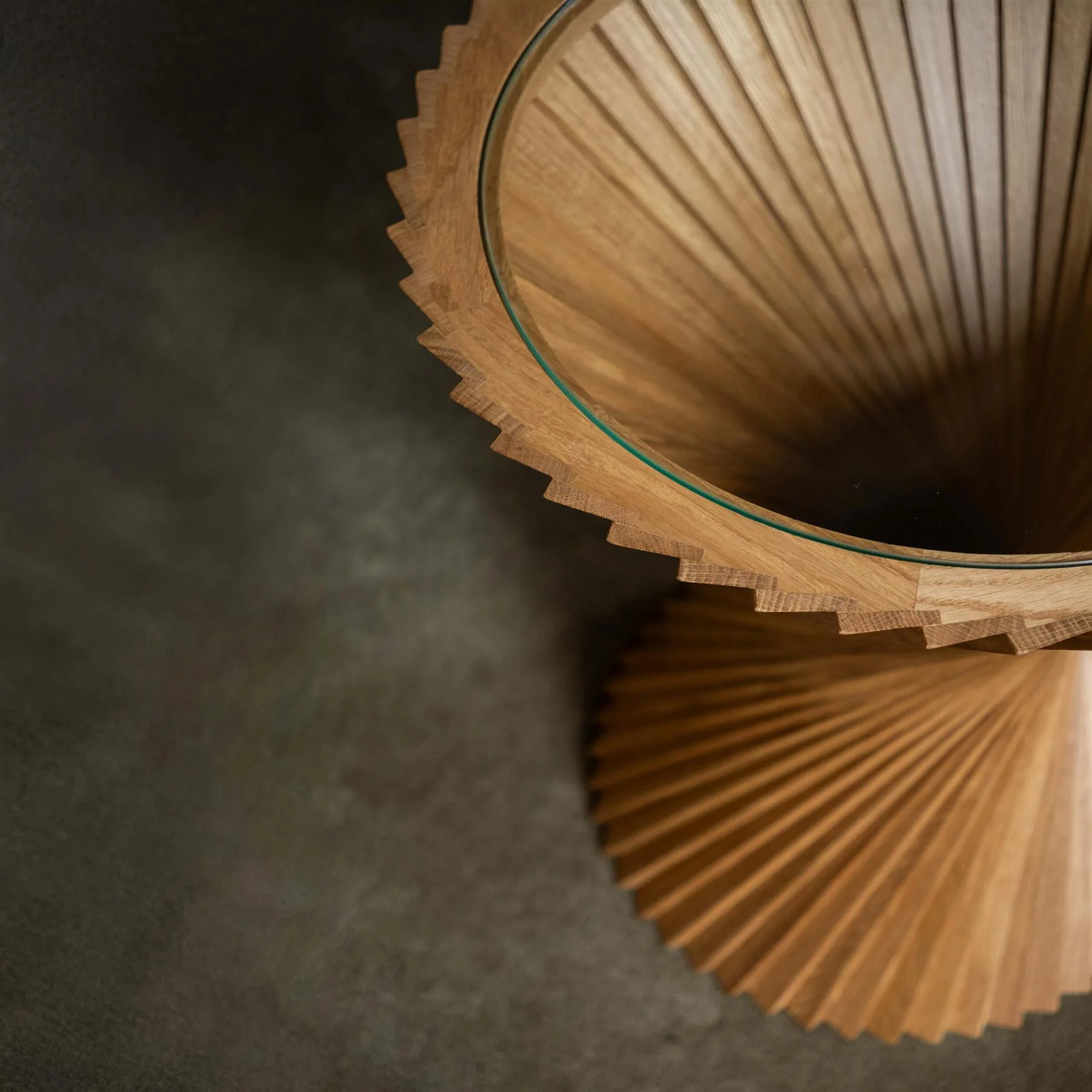 Via Copenhagen Hyperbel Side Table - Image 6