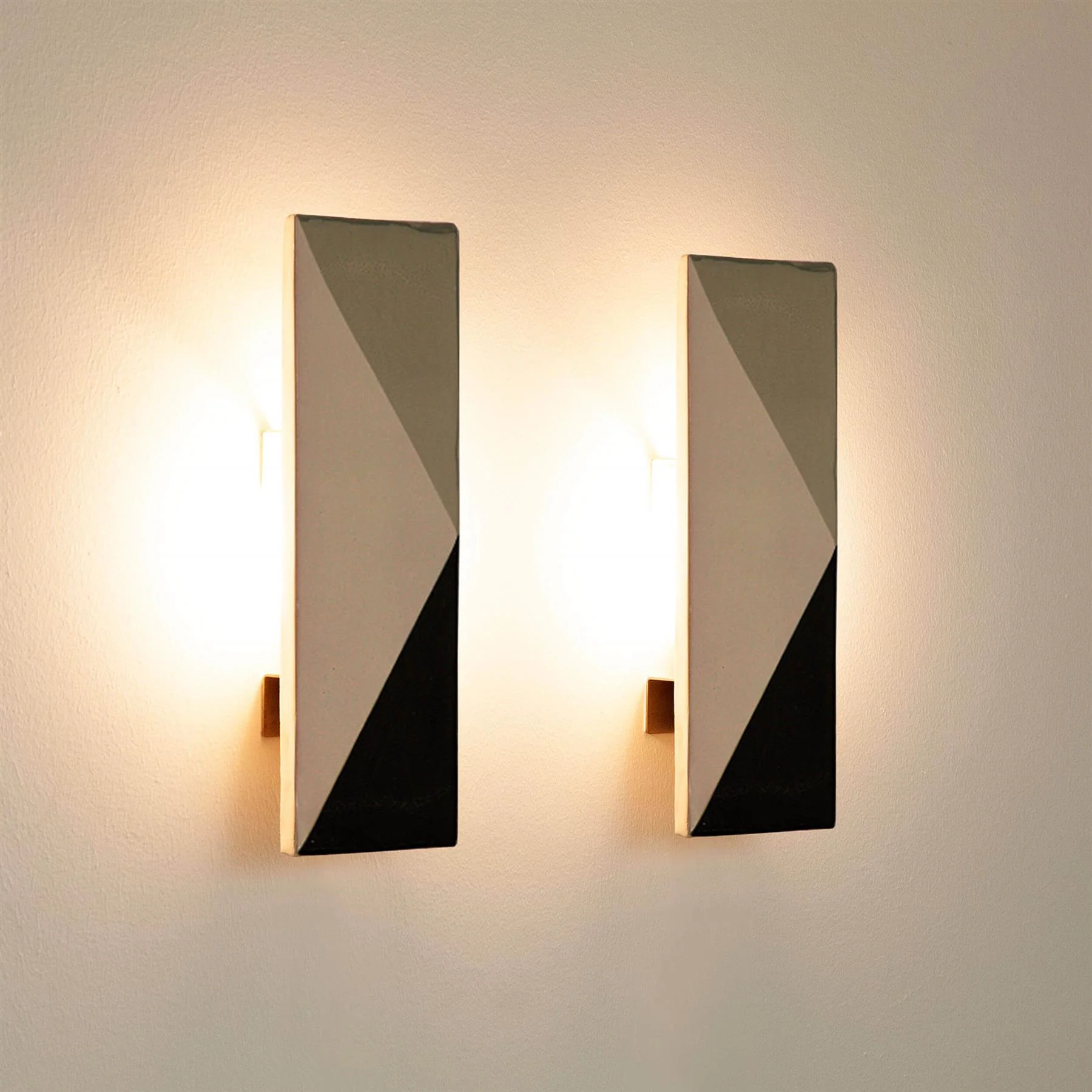 Violaine d'Harcourt Tile Wall Light - Image 3