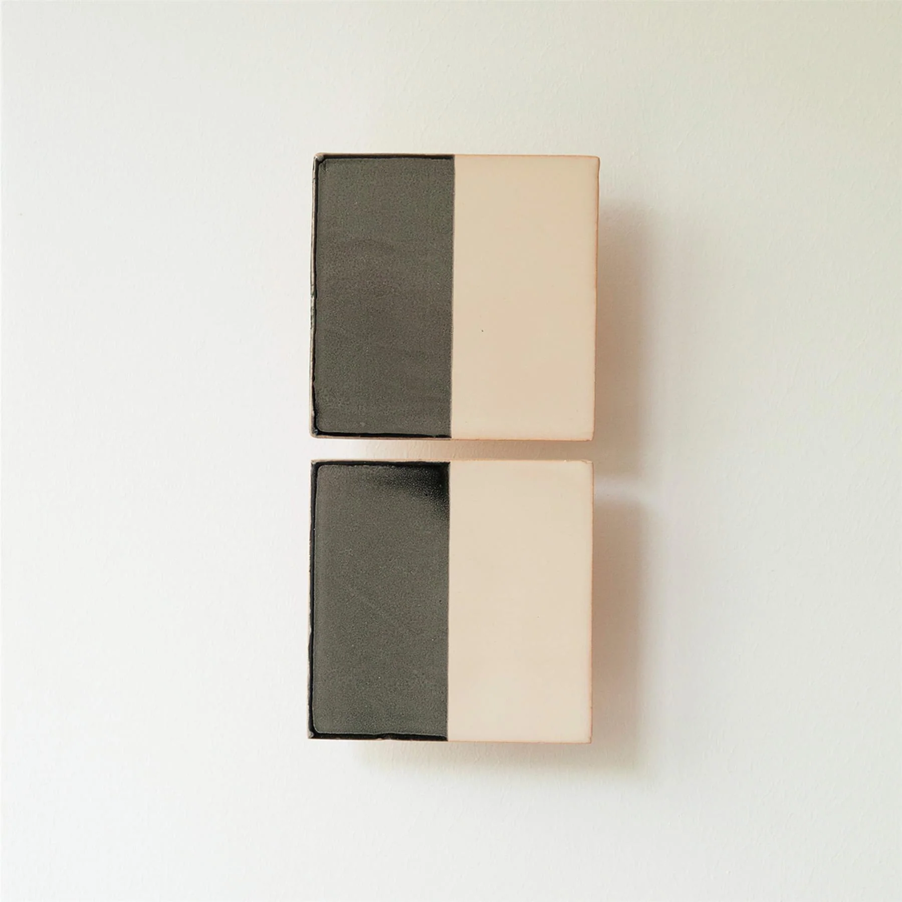 Violaine d'Harcourt Tiles Wall Light - Line - Image 3