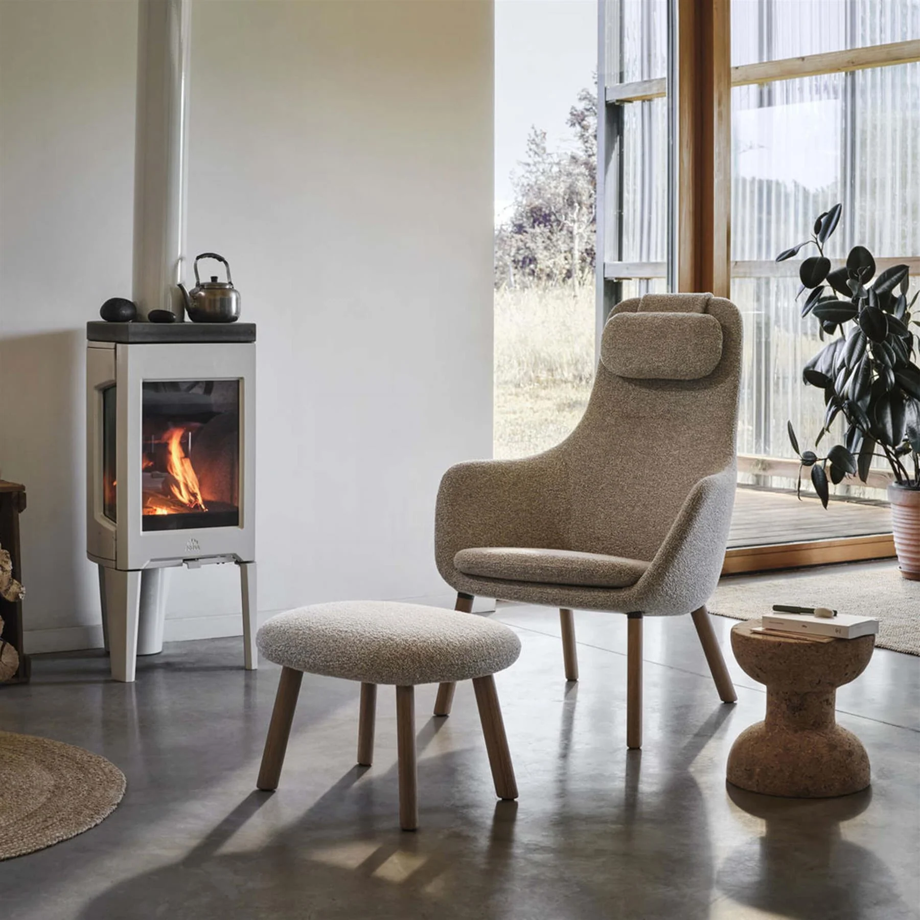 Vitra Hal Lounge Chair with Loose Seat Cushion - Image 4